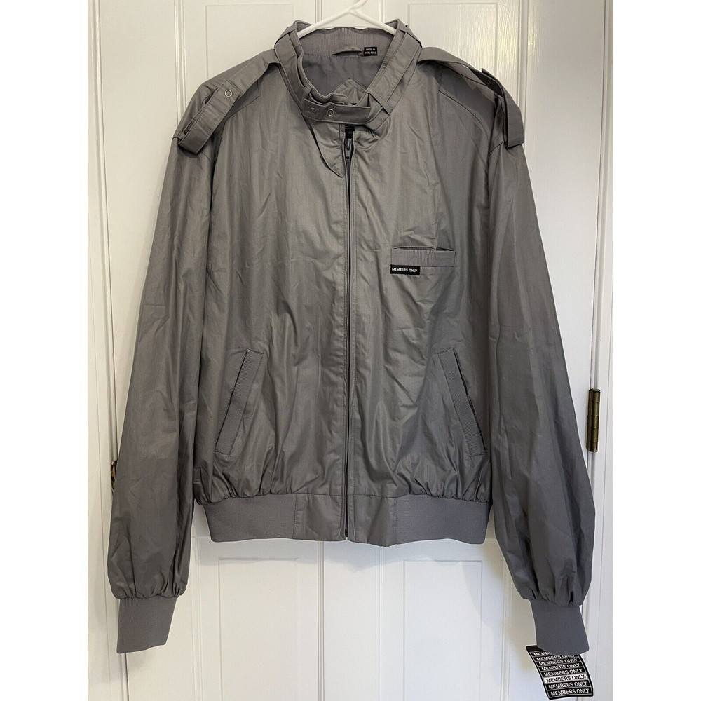 NWT Vintage MEMBERS ONLY Iconic Racer Jacket Size 46
